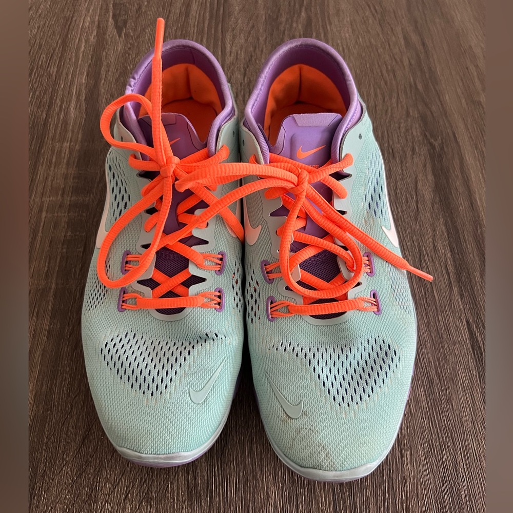 Women’s Nike Free 5 TR Blue/Purple Running Shoes Size 9US